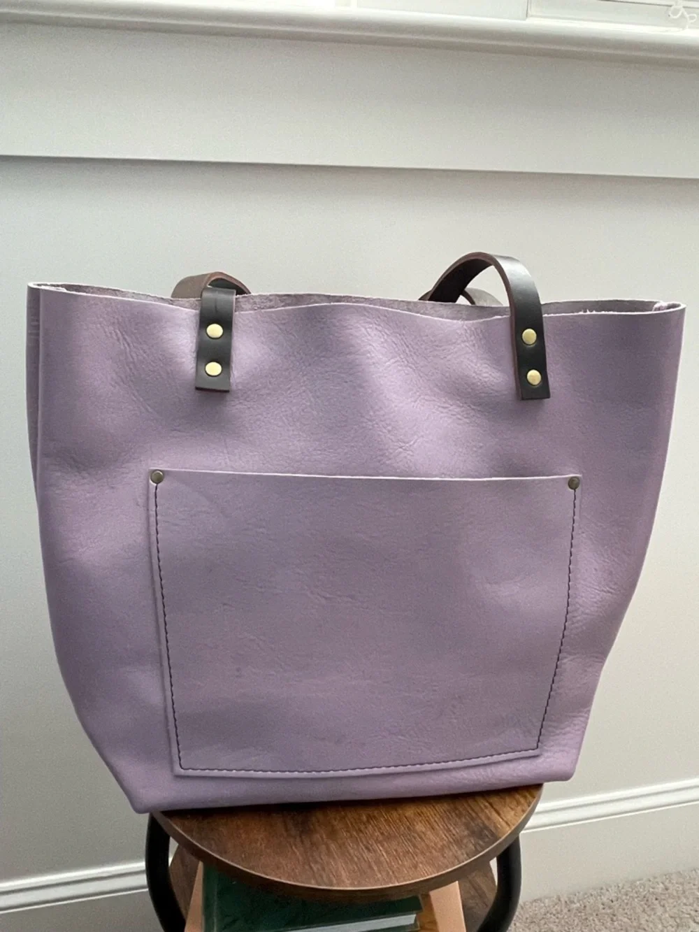 Portland Leather lavender tote with dark brown handles - Picture 3 of 6